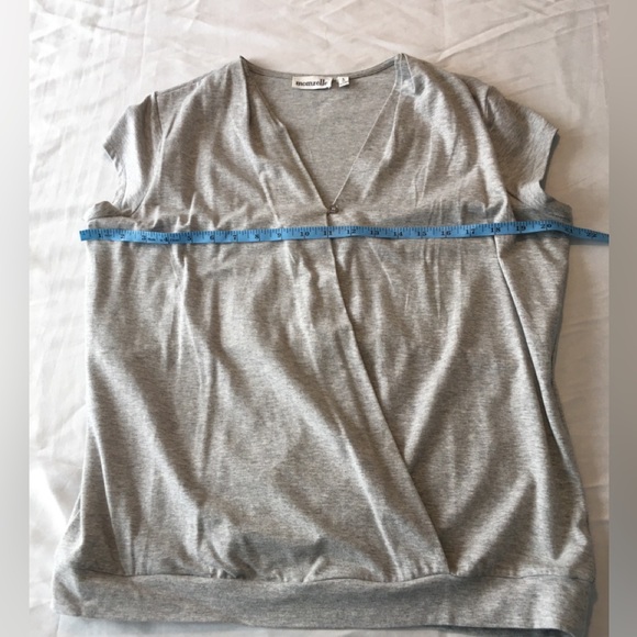 Nursing top - Picture 3 of 11